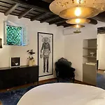 아파트 Monti Stunning Flat *