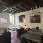 Monti Stunning Flat * Roma